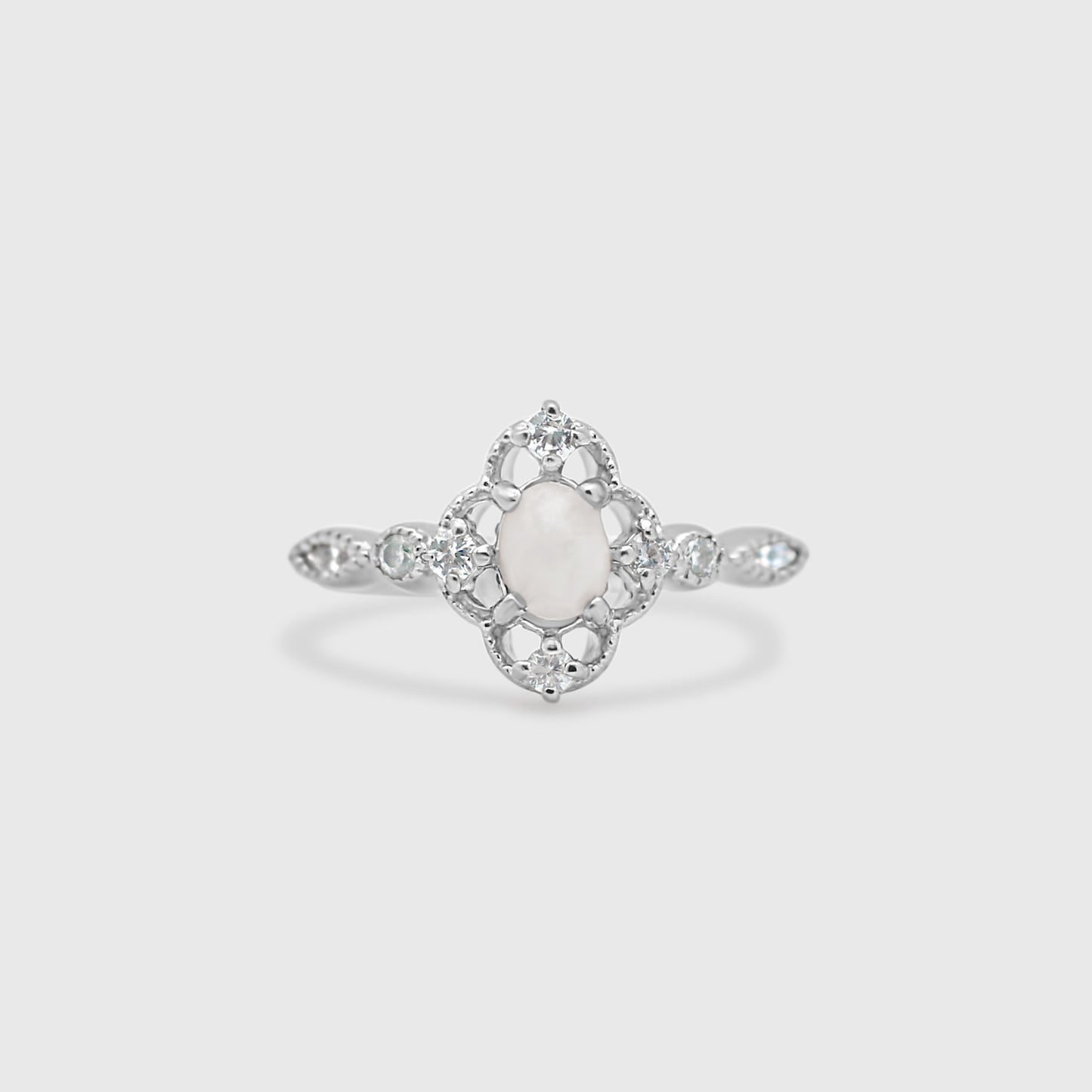 Vintage Lace Oval Ring