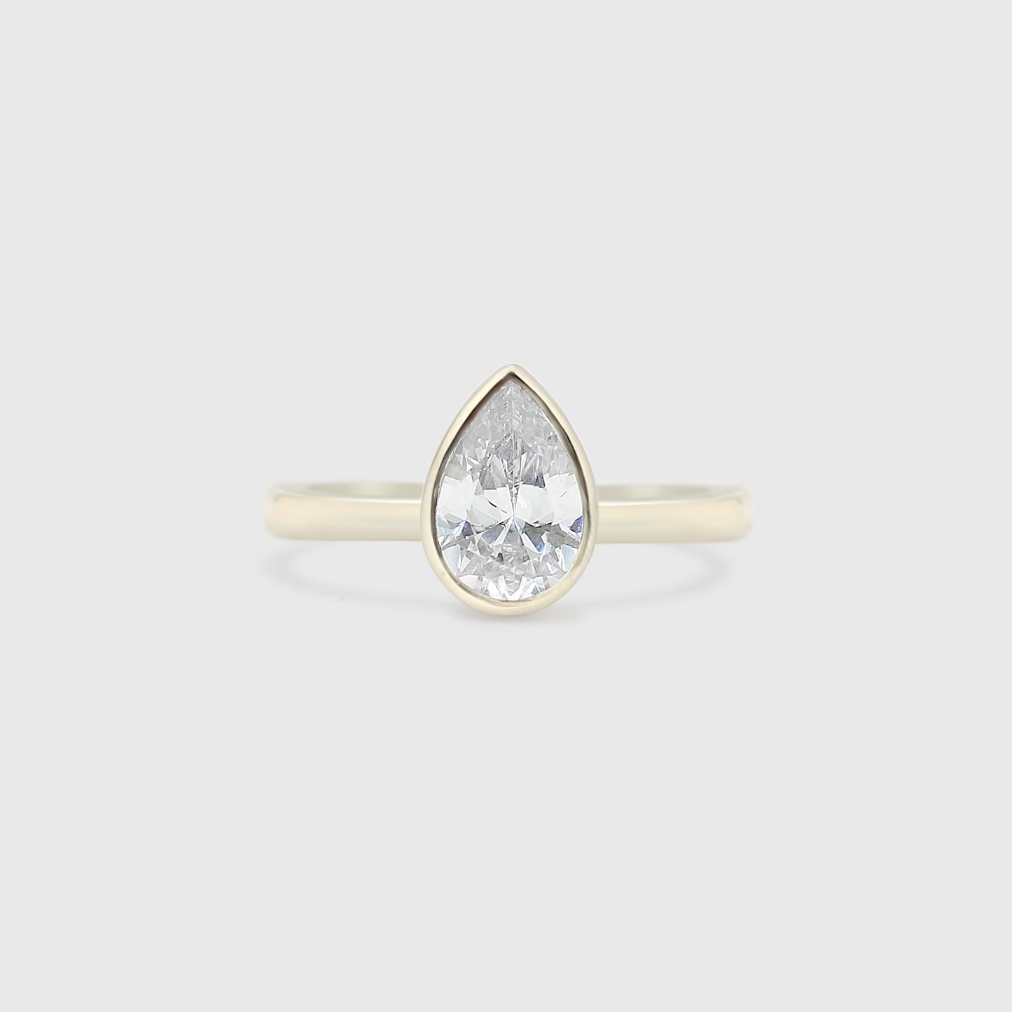 "Amelia" Ring - Moissanite Collection