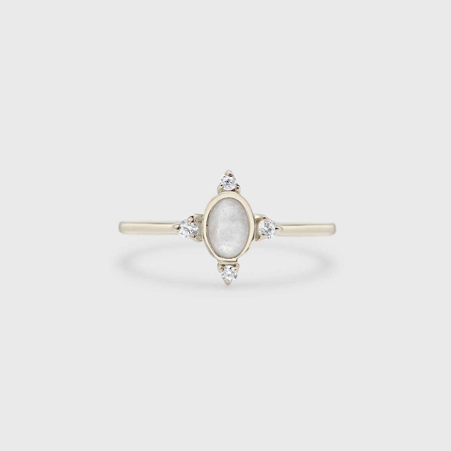Four Point Oval Ring