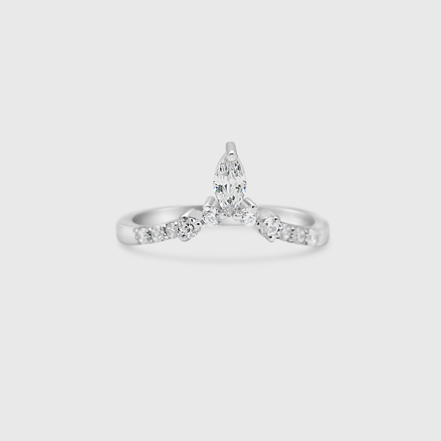 "Faye" Ring- Moissanite Collection