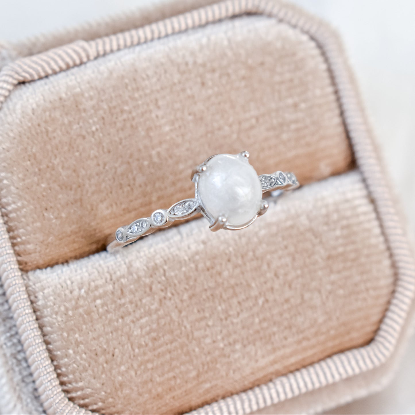 Solitaire Detailed Ring