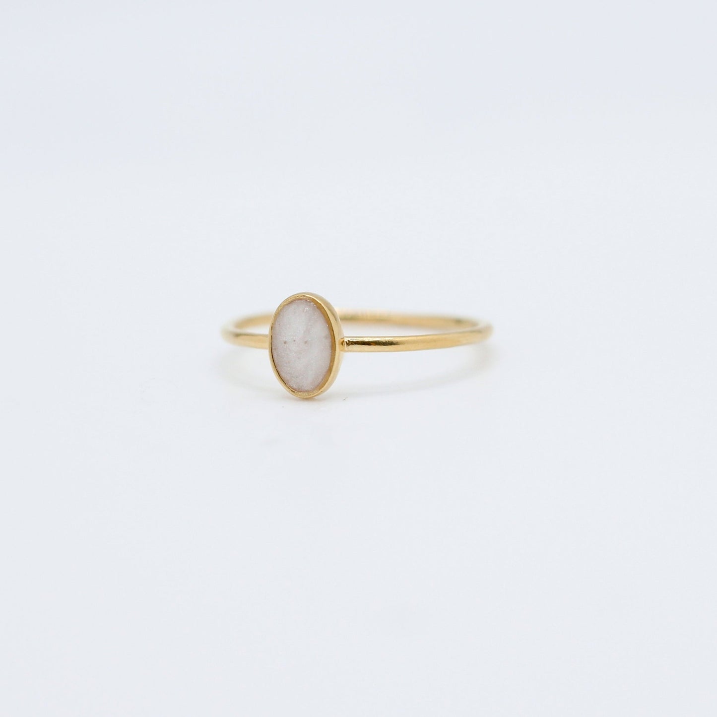 Classic Oval Ring