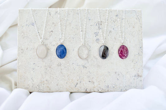 The Ultimate Guide to Cremation & Memorial Jewelry: How to Keep Your Loved One Forever Close Forever (Humans + Pets)