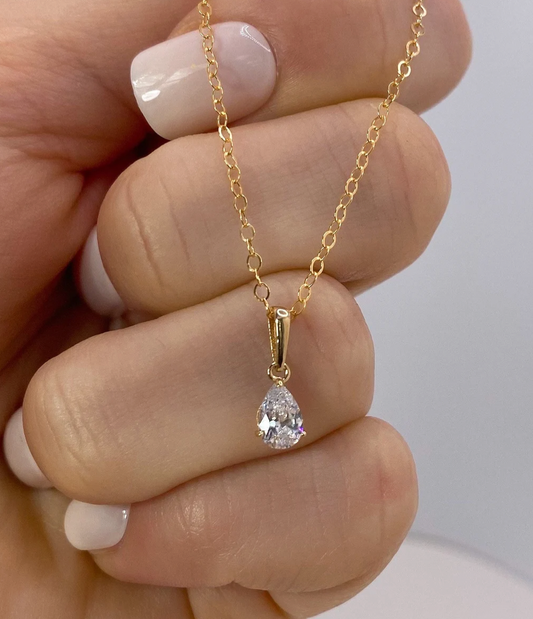 How to Choose Necklace Lengths for Ashes Necklace Layering