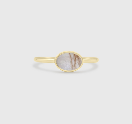 Why a Cremation Ring Might Be the Most Personal Piece of Jewelry You'll Ever Own
