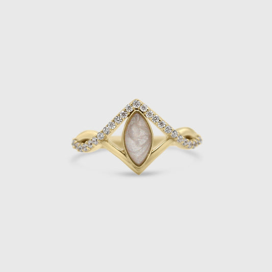 Elegant Marquise Ring - Memorial Diamond Collection