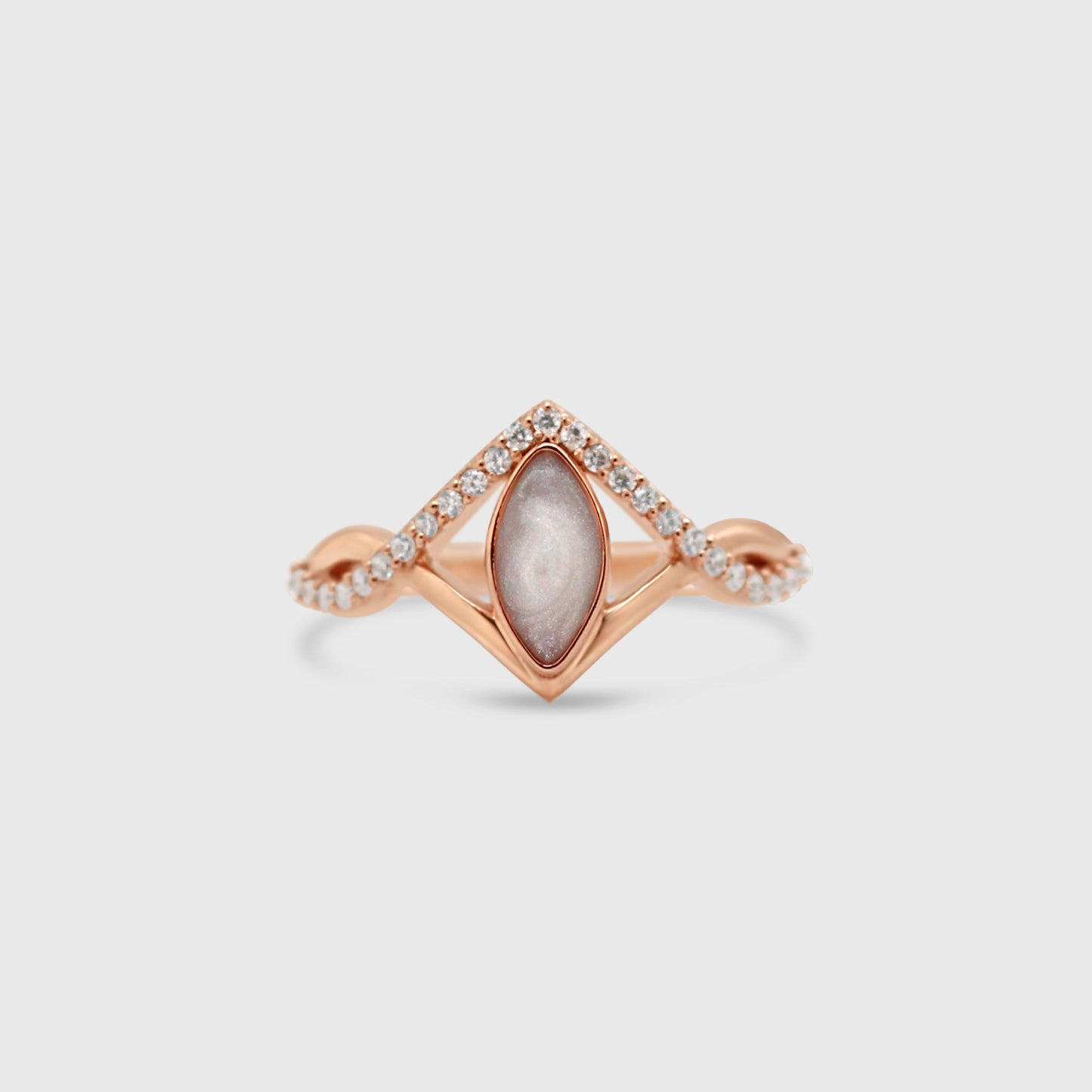 Elegant Marquise Ring - Memorial Diamond Collection