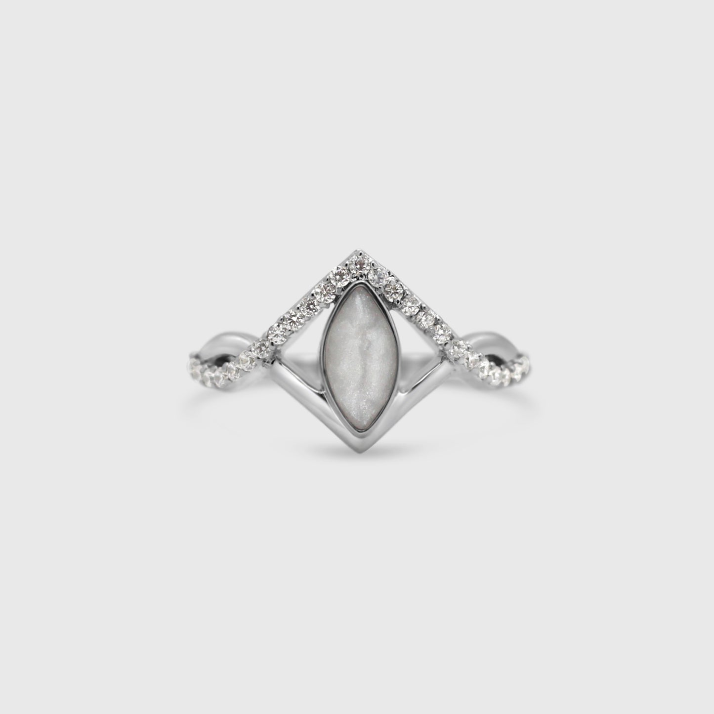 Elegant Marquise Ring - Memorial Diamond Collection