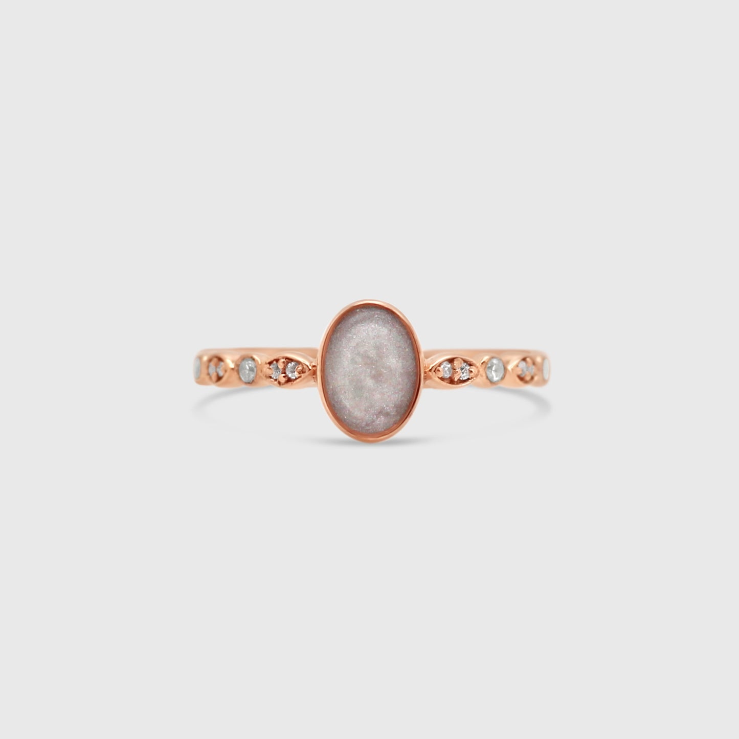 Elegant Oval Ring - Memorial Diamond Collection