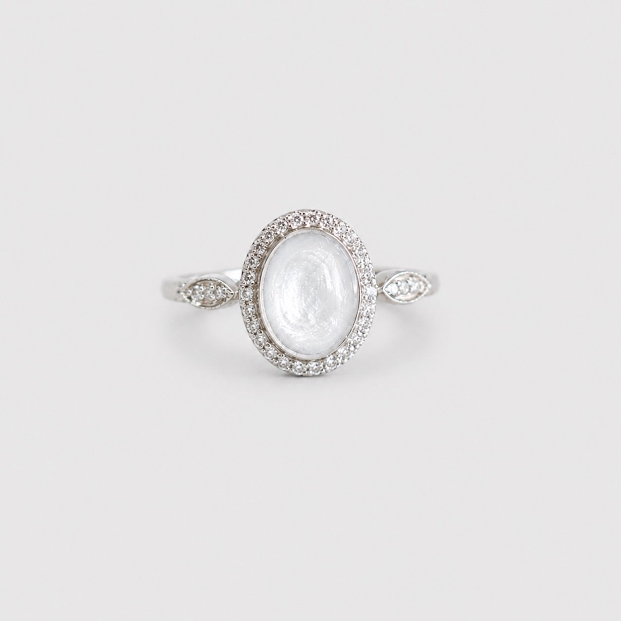 Elegant Oval Halo Ring