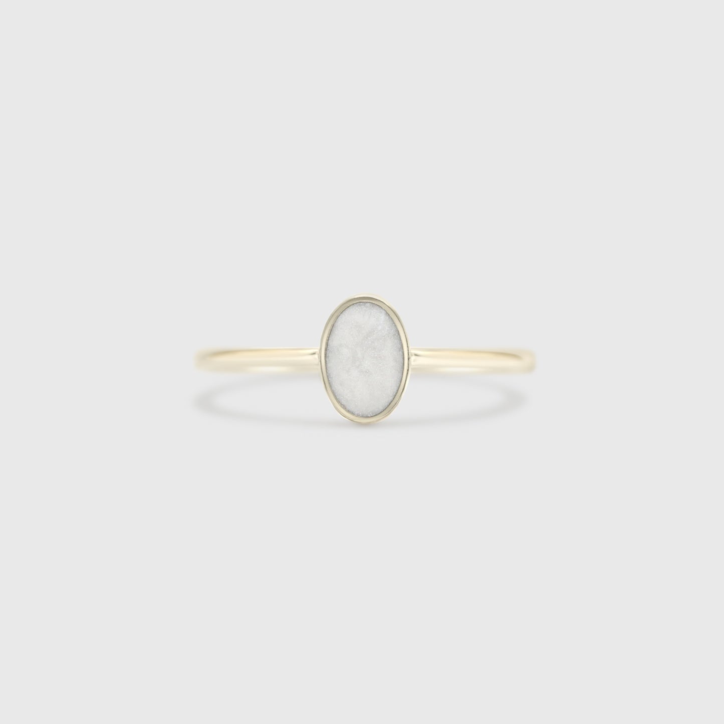 Classic Oval Ring