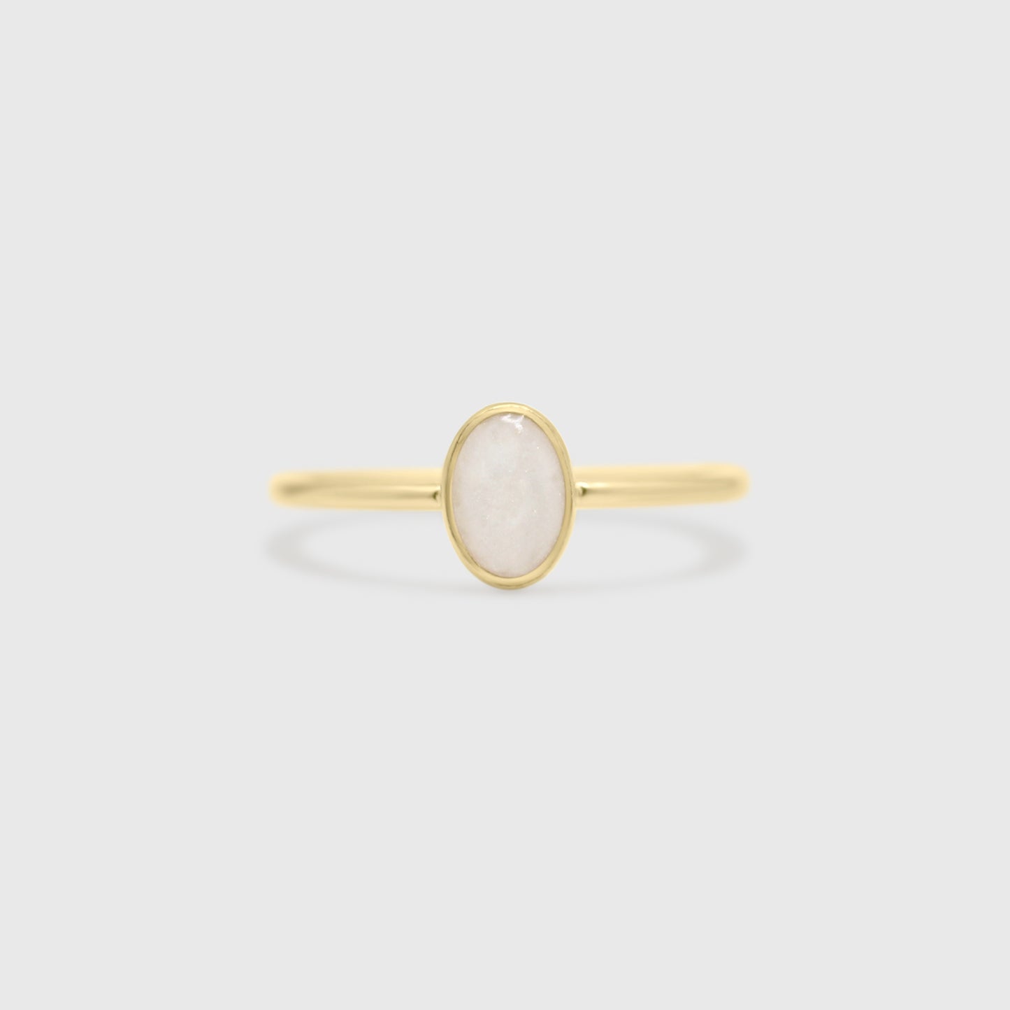 Classic Oval Ring