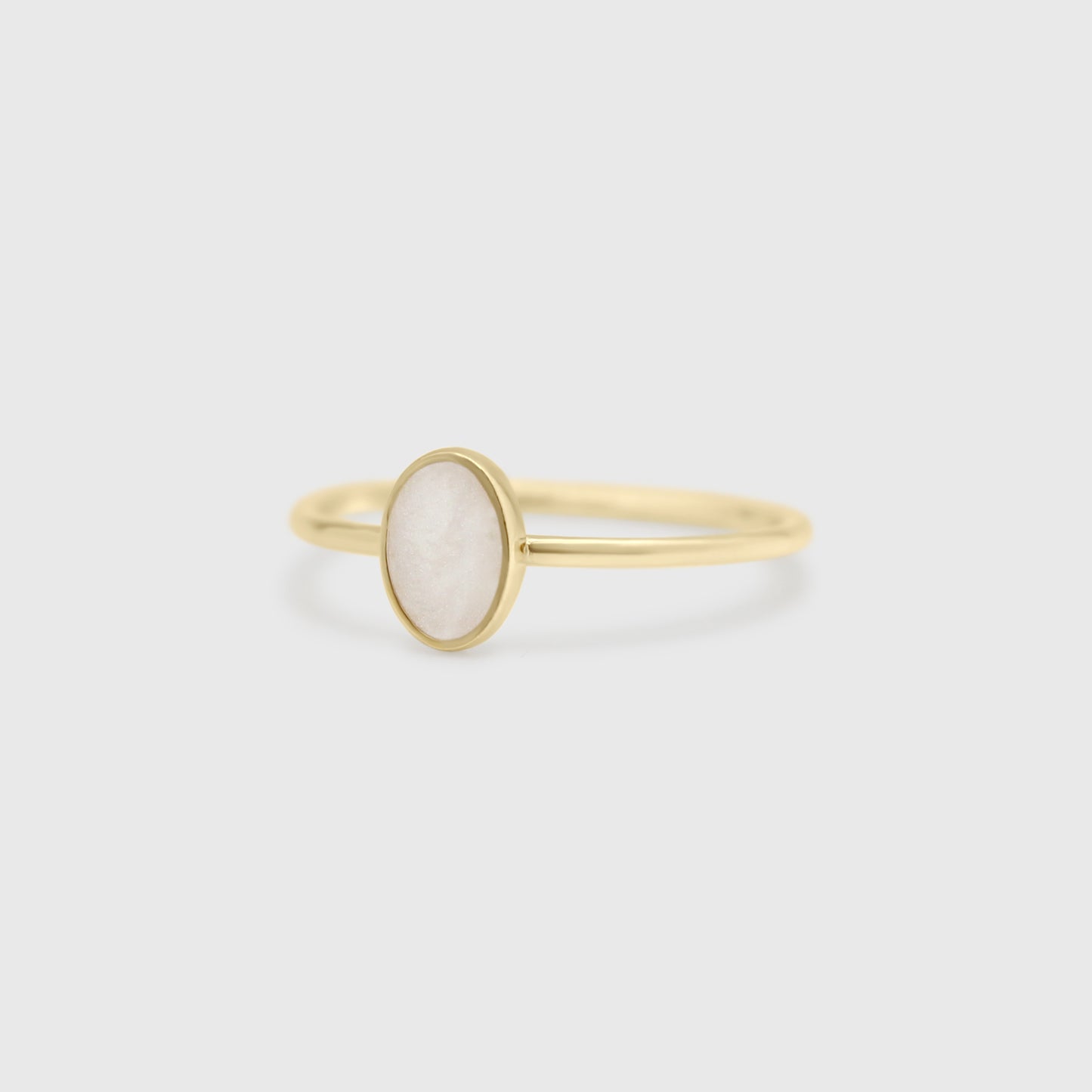 Classic Oval Ring