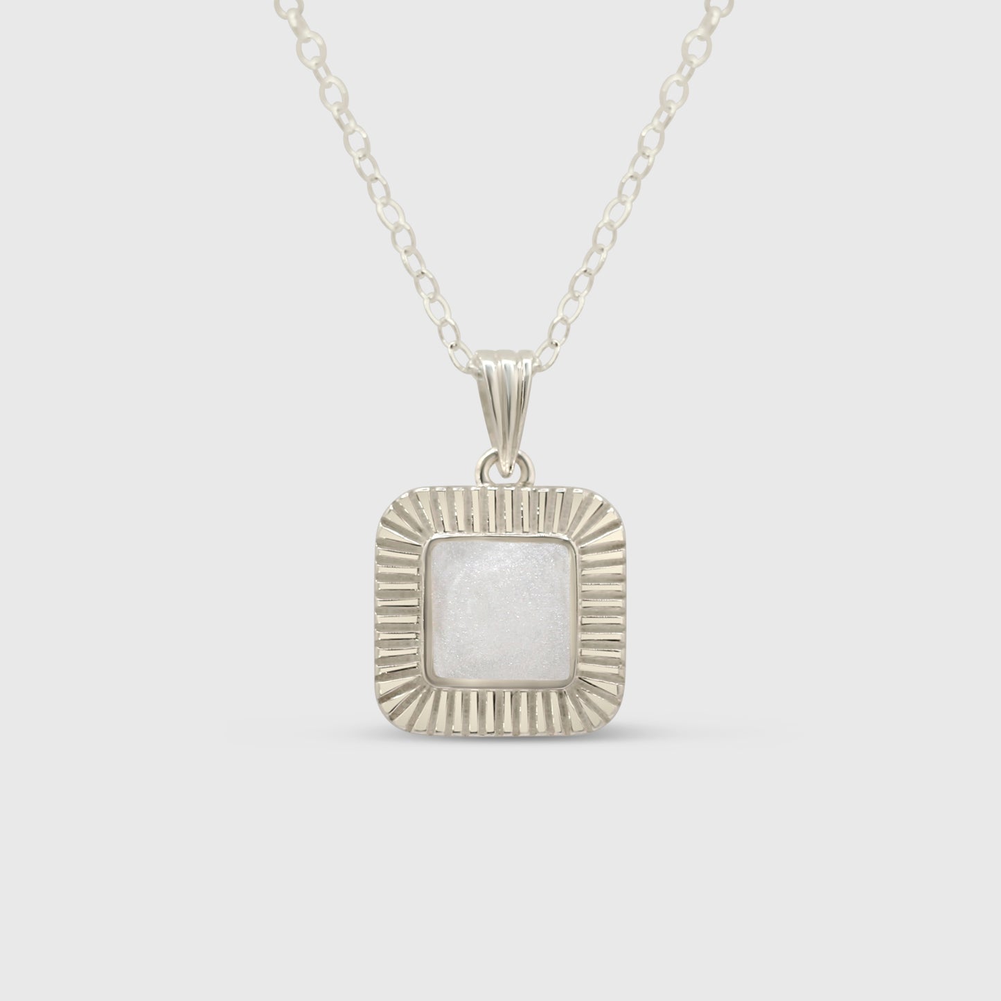 Ribbed Square Necklace