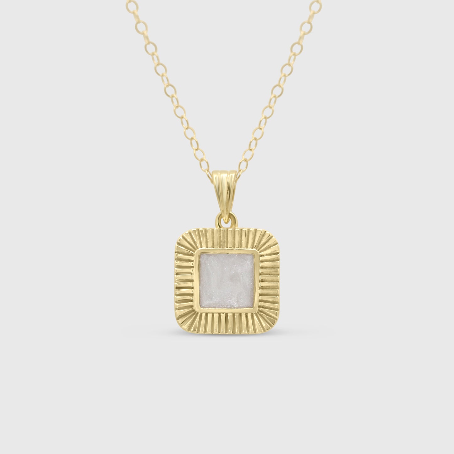 Ribbed Square Necklace