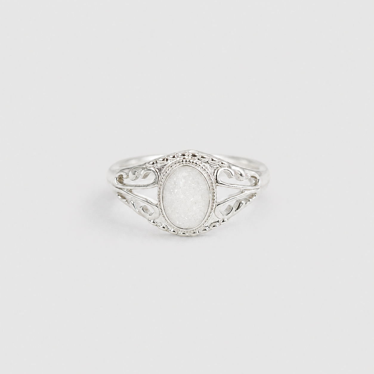 Victorian Oval Ring