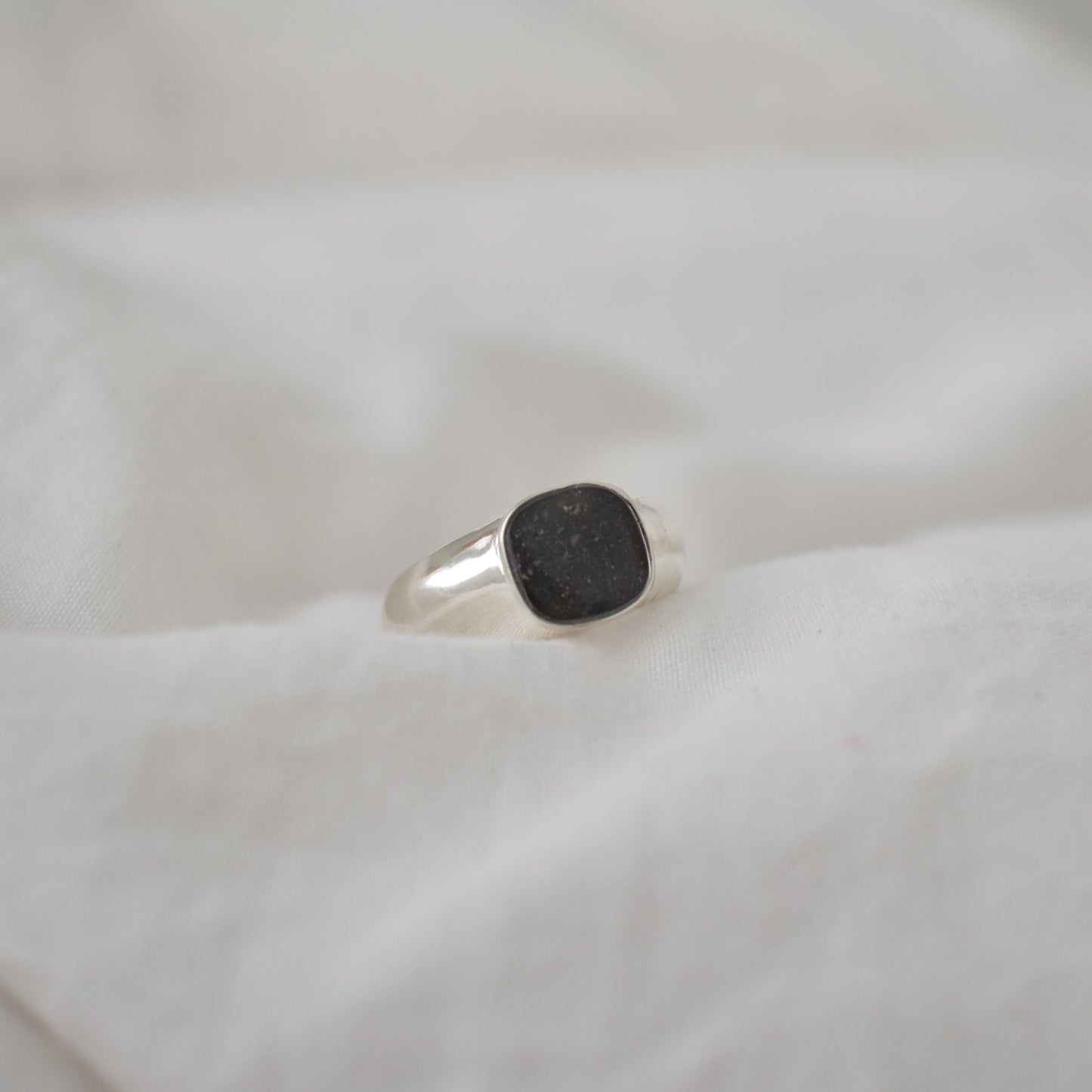 Wide Cushion Ring