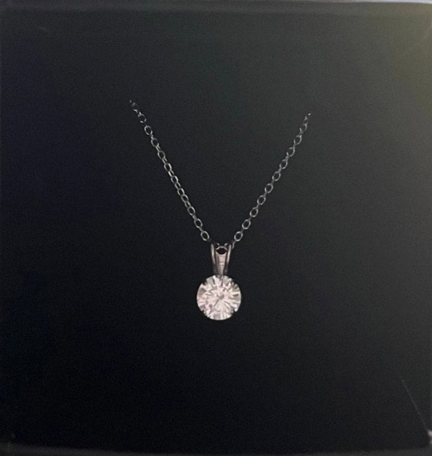 “Willow” Necklace- Moissanite Collection